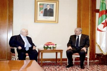 وزير الخارجية السورية وليد المعلم يزور الجزائر