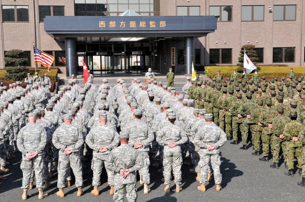الجيش الامريكي اليابان