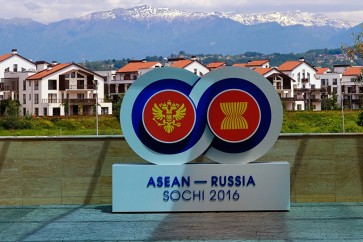 قمة روسيا – آسيان