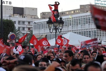 "النقد الدولي" يطالب تونس بالحد من النفقات