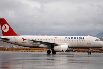 إلغاء حوالي 380 رحلة جوية في مطارات إسطنبول بسبب تساقط الثلوج