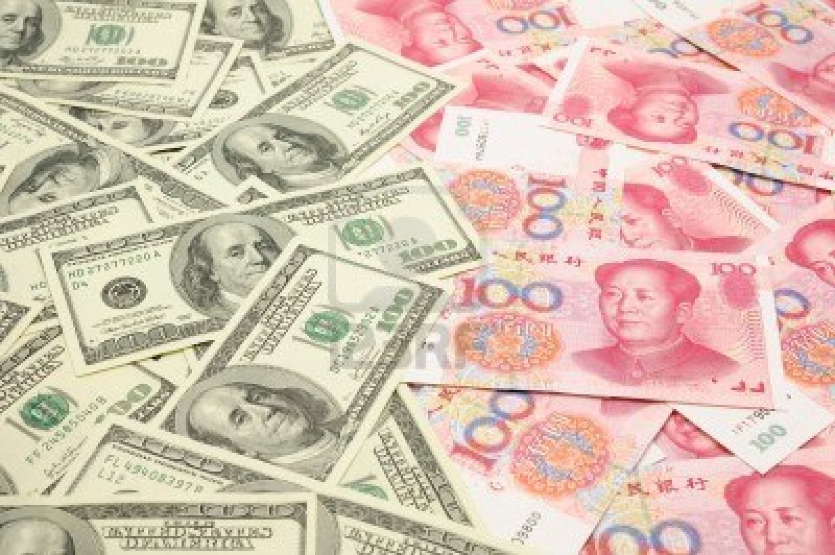 اليوان الصيني مقابل الدولار