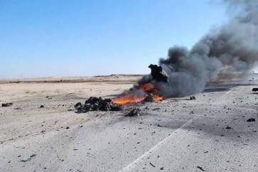 بالصور .. الجيش العراقي يعتقل انتحاريا من داعش ويفجر سيارته غرب الرمادي