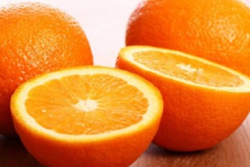 ثمرتان من البرتقال يوميا تحاربان سرطان الرئة