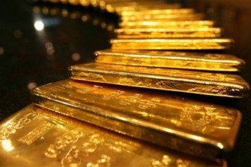 الذهب يرتفع لأعلى مستوى في 5 أشهر وصعود الدولار يكبح المكاسب
