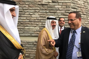 وزير الاعلام الصهيوني أيوب قرا مع شخصيات عربية