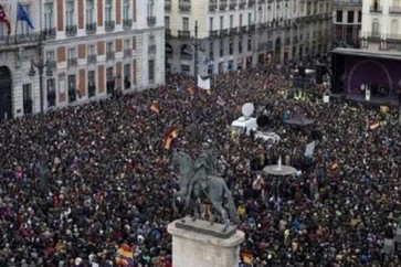 تظاهرات في اسبانيا تحتج على الآثار السلبية لتوافد ملايين السياح