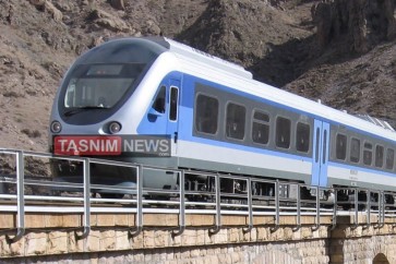 ايران توقع أكبر عقد لإنتاج مقصورات القطارات مع كوريا الجنوبية