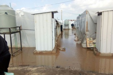 الأمطار والرياح مزقت خيم النازحين السوريين في عكار