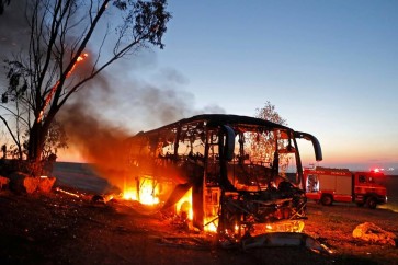 حافلة صهيونية دمرتها المقاومة الفلسطينية على حدود قطاع غزة
