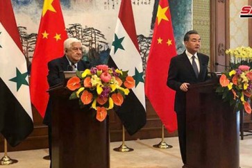 مؤتمر صحفي مشترك بين وزير الخارجية الصيني ونظيره السوري وليد المعلم في بكين