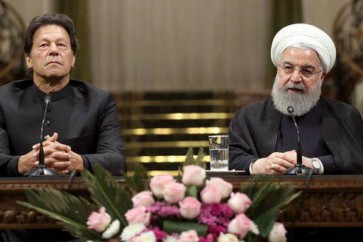 الرئيس الايراني الشيخ حسن روحاني يستقبل رئيس الوزراء الباكستاني عمران خان