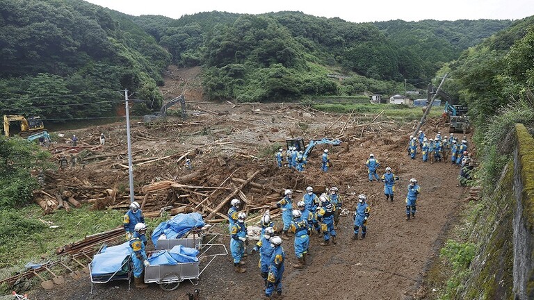 الفيضانات تواصل اجتياح اليابان مخلفة دمارا وضحايا