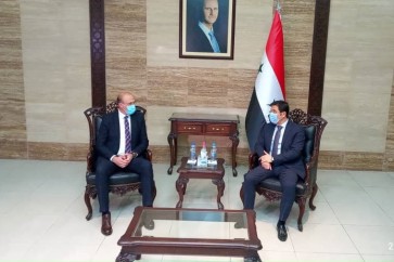 الوزير حمد يلتقي نظيره السوري في دمشق
