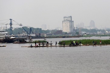 نهر الكونغو في عاصمة الكونغو الديمقراطية كينشاسا (أرشيف