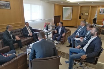 وزير الأشغال عرض مع السفير التركي التعاون في مجال النقل