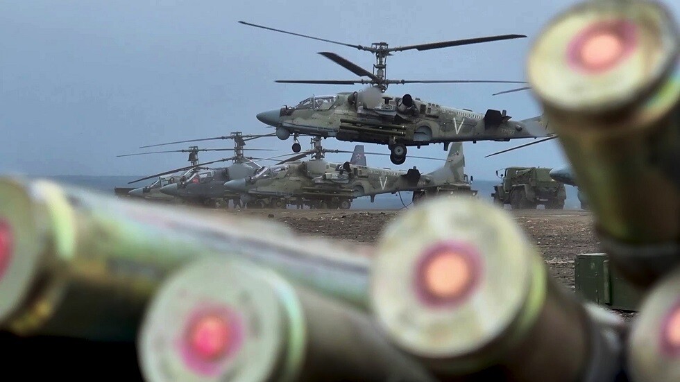 مروحيات روسية من طراز "كا-52" ("تمساح") في أوكرانيا