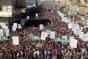 تظاهرات شعبية حاشدة في محافظة صعدة اليمنية تنديدا بجريمة حرق نسخ من القرآن الكريم في السويد