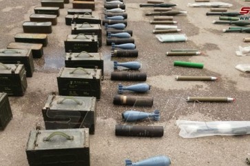 الجهات المختصة تضبط أسلحة وذخائر من مخلفات إرهابيي (داعش) بريف درعا