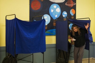 اليونانيون يصوتون في ثاني انتخابات عامة خلال 5 أسابيع