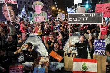 مظاهرة في "تل أبيب"، ضد توسيع الحرب إلى لبنان وتطالب بتبادل أسرى